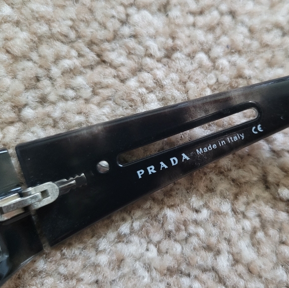 Prada Men Sunglasses - Picture 3 of 6